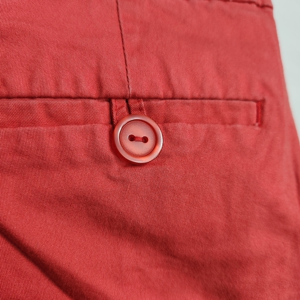 3/$25 Kut from the Kloth size 8 red Capri length red pants - Picture 10 of 13